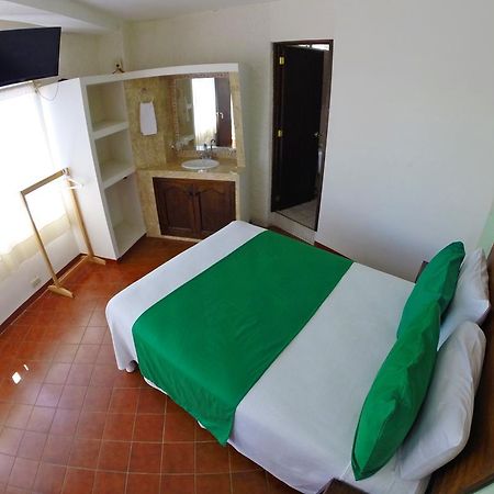 Hotel Puerto Piedra 埃斯孔迪多港 外观 照片