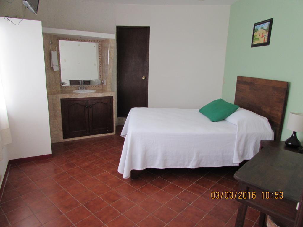 Hotel Puerto Piedra 埃斯孔迪多港 外观 照片