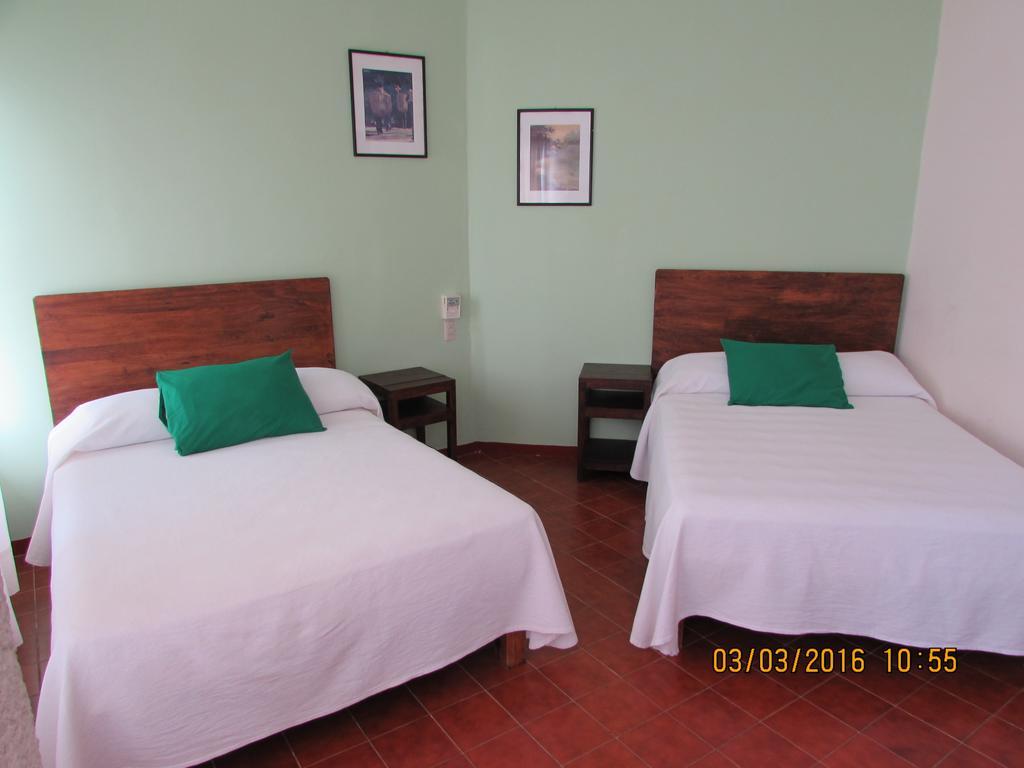 Hotel Puerto Piedra 埃斯孔迪多港 外观 照片