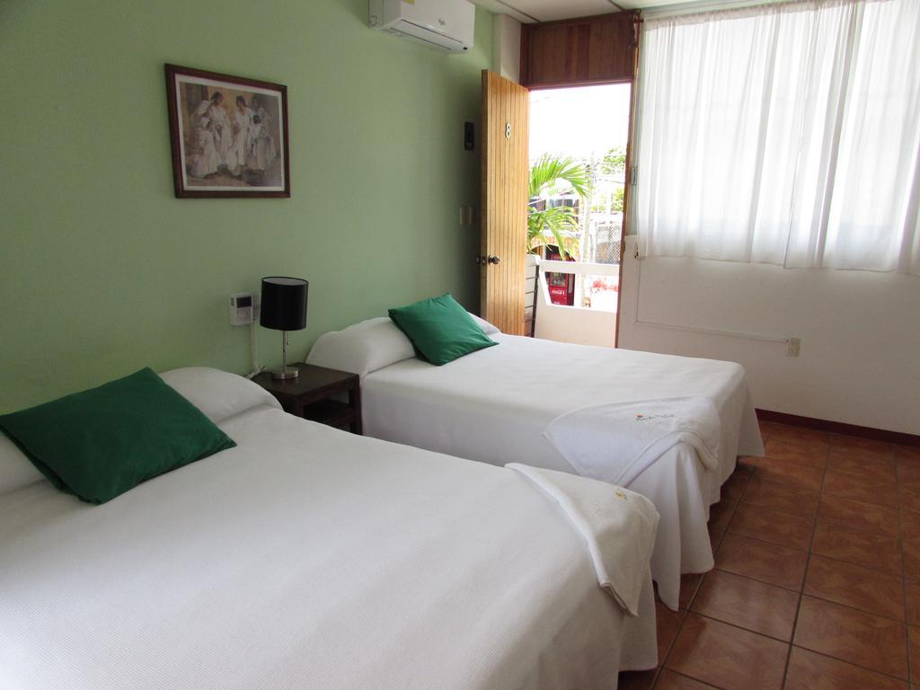 Hotel Puerto Piedra 埃斯孔迪多港 外观 照片