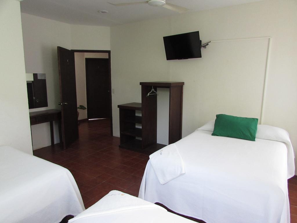 Hotel Puerto Piedra 埃斯孔迪多港 外观 照片