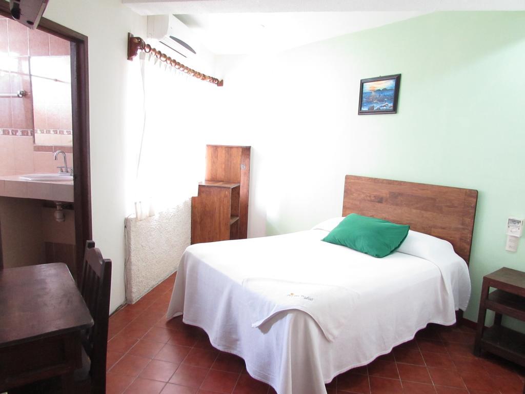Hotel Puerto Piedra 埃斯孔迪多港 外观 照片