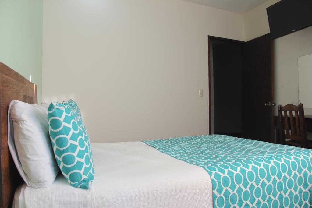 Hotel Puerto Piedra 埃斯孔迪多港 外观 照片
