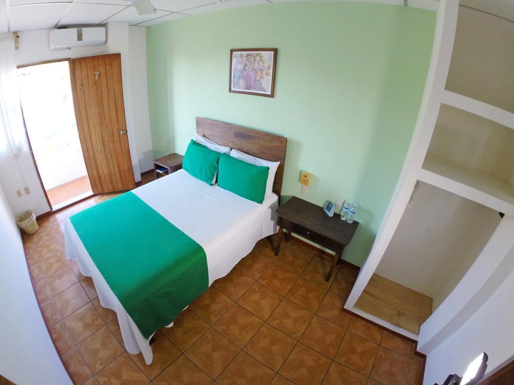 Hotel Puerto Piedra 埃斯孔迪多港 外观 照片