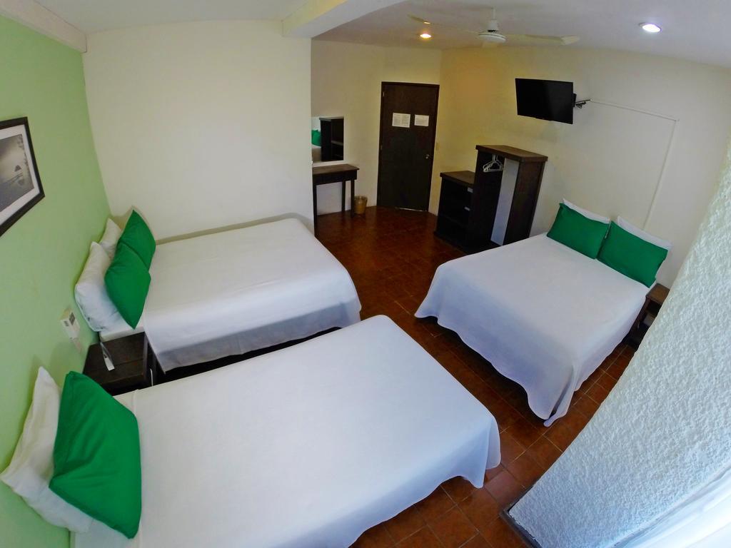 Hotel Puerto Piedra 埃斯孔迪多港 外观 照片