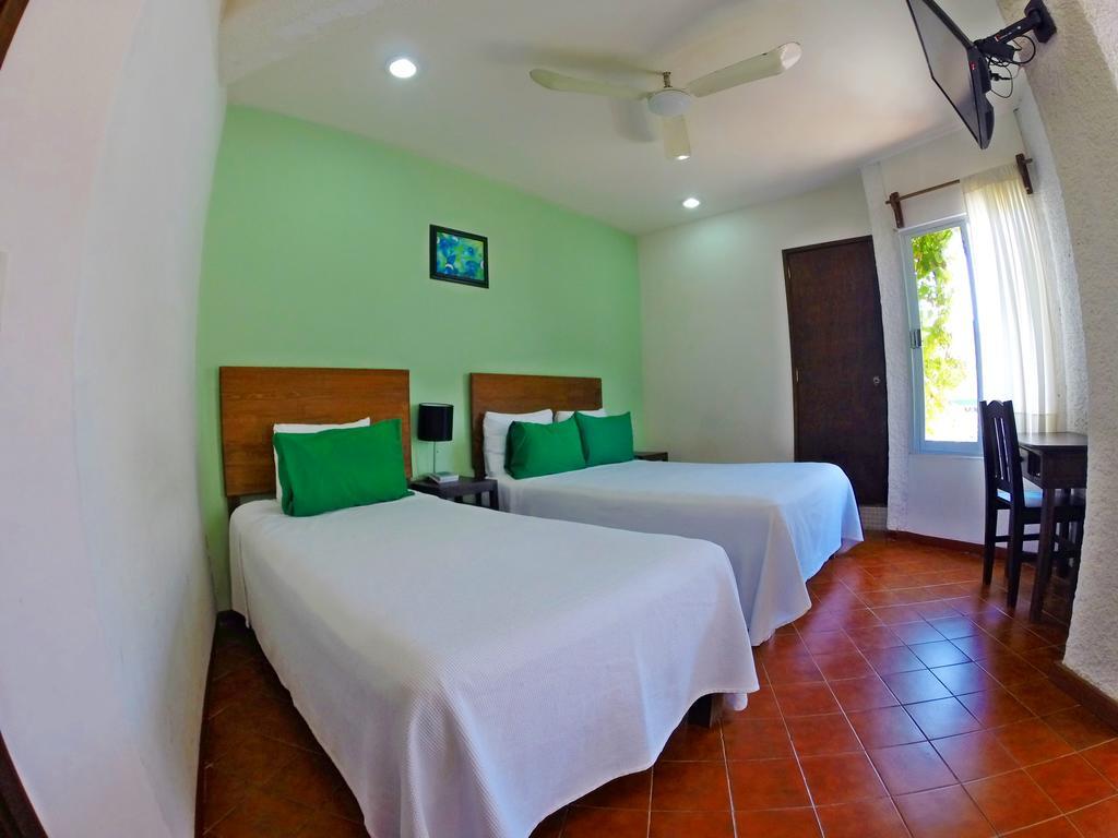 Hotel Puerto Piedra 埃斯孔迪多港 外观 照片