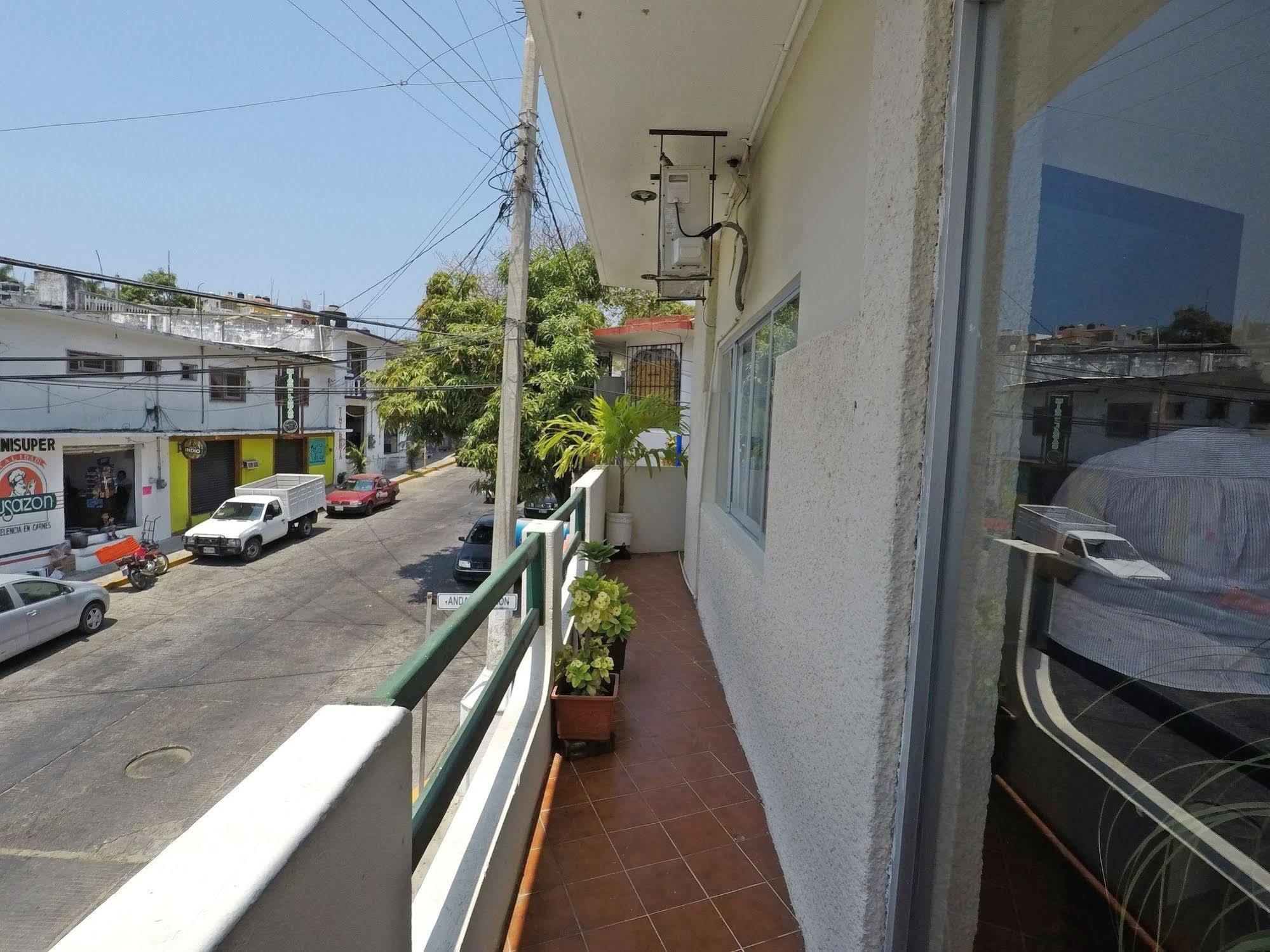 Hotel Puerto Piedra 埃斯孔迪多港 外观 照片