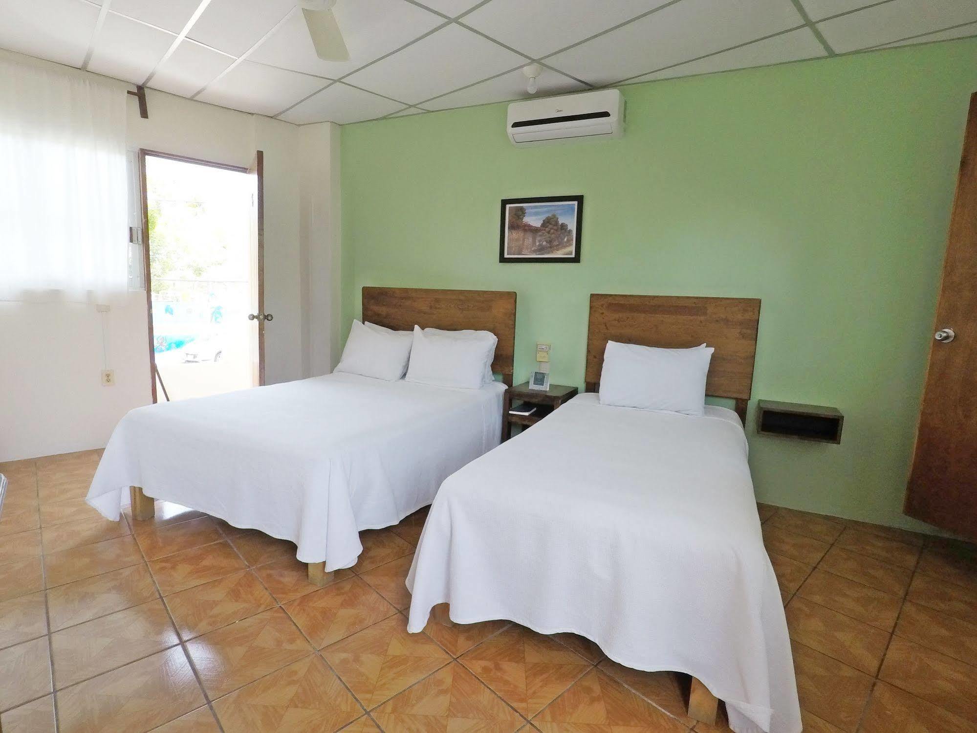 Hotel Puerto Piedra 埃斯孔迪多港 外观 照片