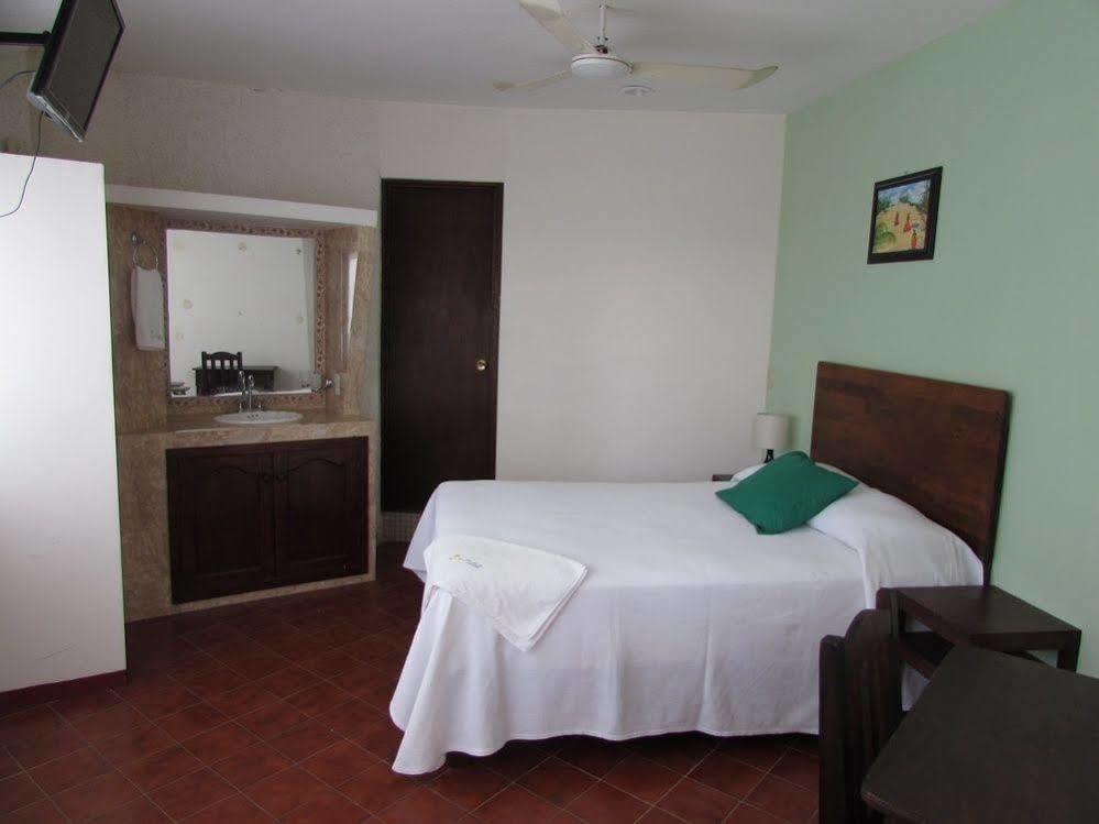 Hotel Puerto Piedra 埃斯孔迪多港 外观 照片